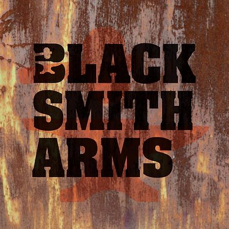 The Blacksmith Arms Bed and Breakfast Alton  Buitenkant foto