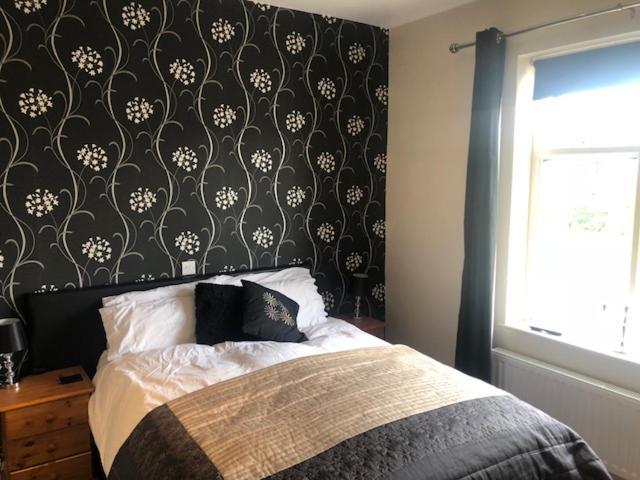 The Blacksmith Arms Bed and Breakfast Alton  Buitenkant foto