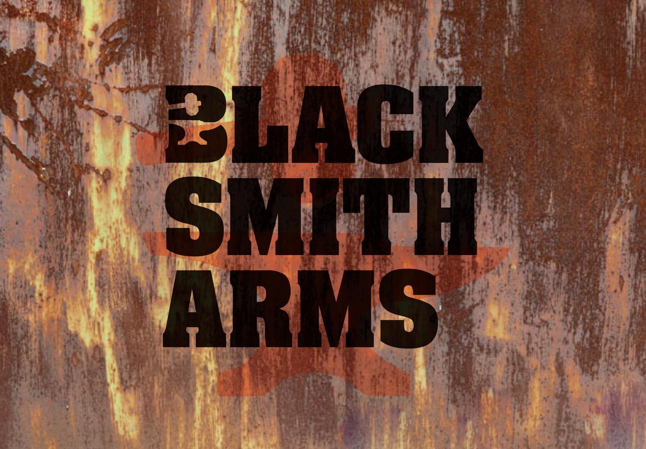 The Blacksmith Arms Bed and Breakfast Alton  Buitenkant foto